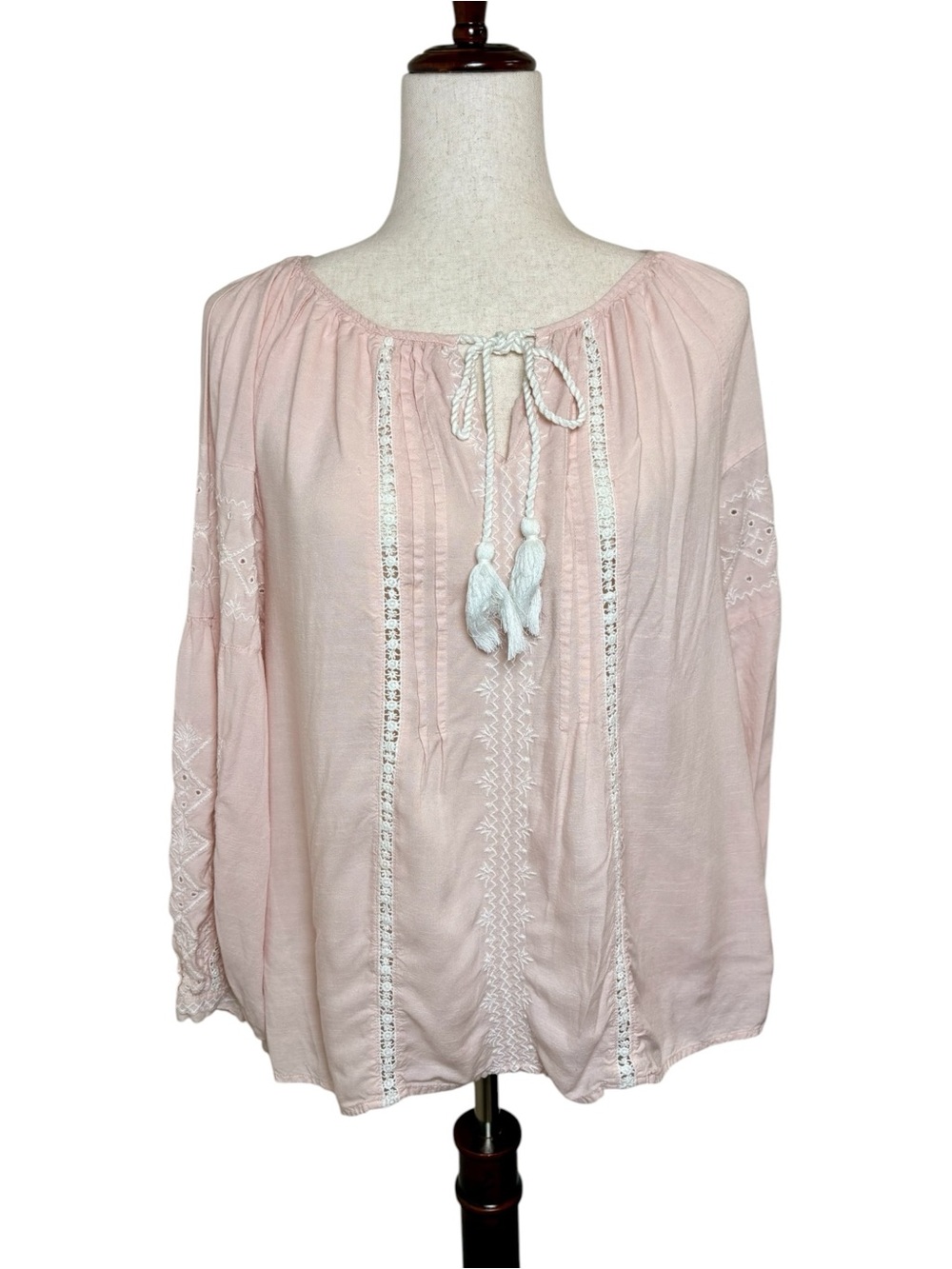 Rachel Zoe Pale Pink Embroidered Peasant Blouse Boho Romantic Medium